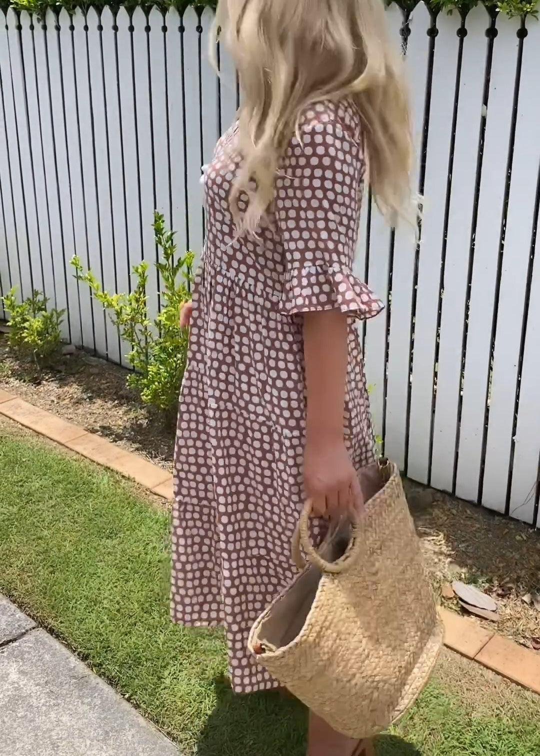 Nicola - Short-sleeved midi dress