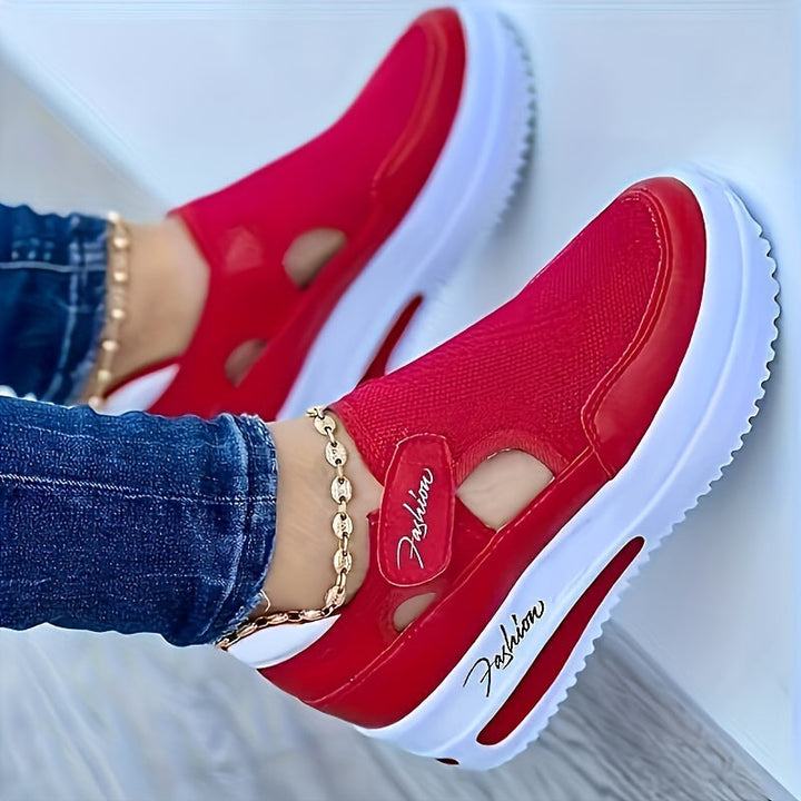 Breathable slip-on trainers for stable comfort