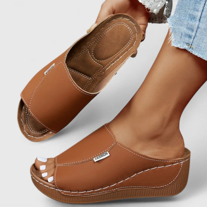 Amiralie - Lightweight, elegant sandals