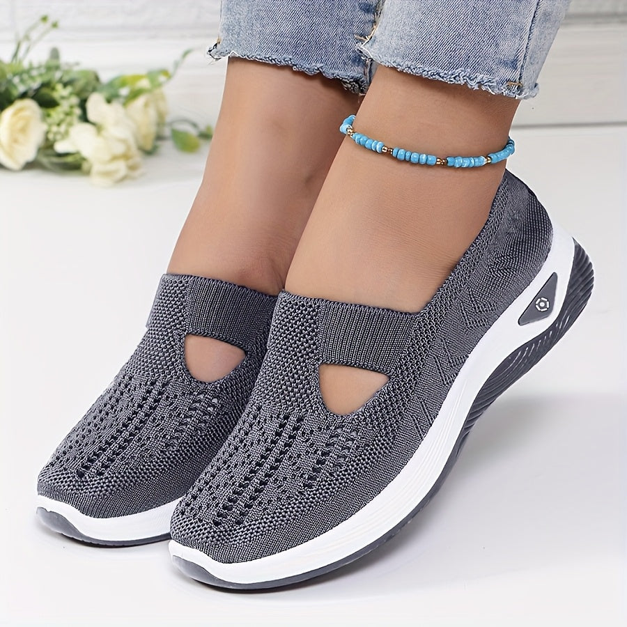 Easy slip-on trainers, stable comfort