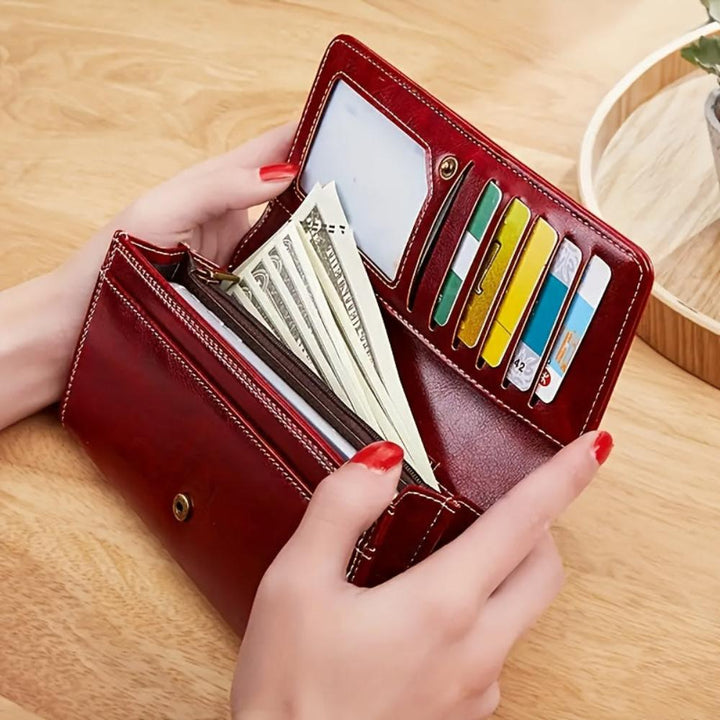 Noemie™ | On-trend Bifold Wallet