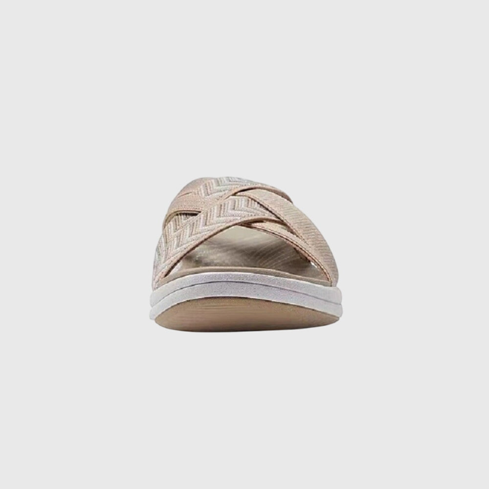 Avia – Lightweight, soft sandals