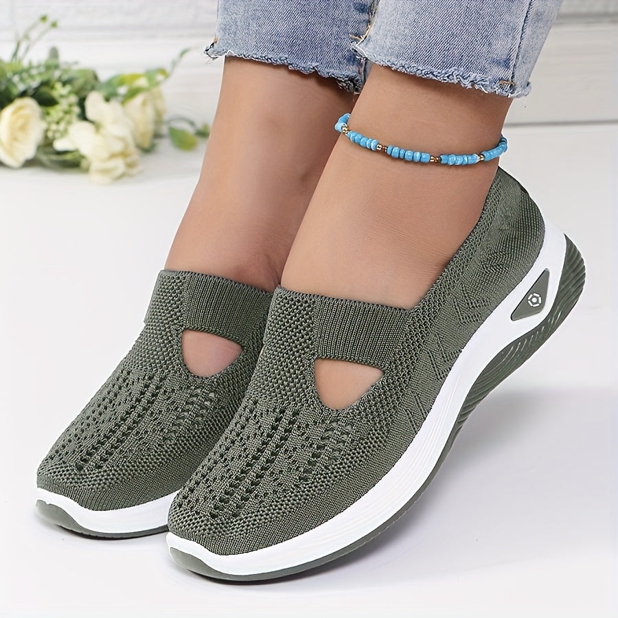 Easy slip-on trainers, stable comfort
