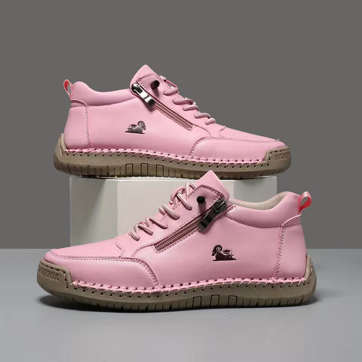 ErgoVita™ – Trainers with therapeutic comfort