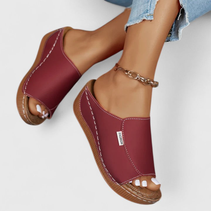 Amiralie - Lightweight, elegant sandals