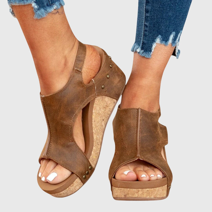 Marni - Elegant orthopaedic sandals