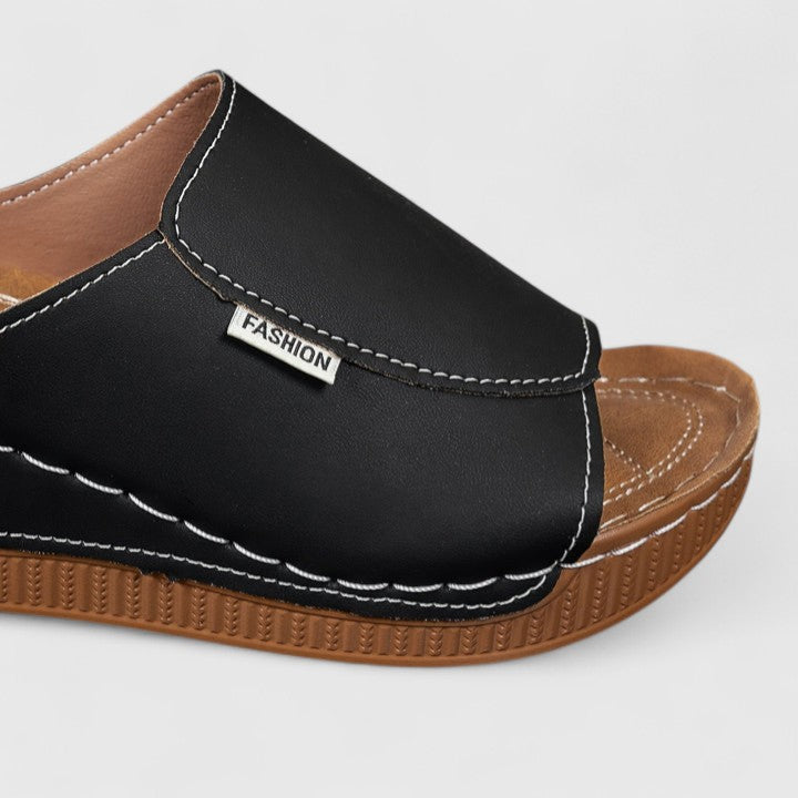 Amiralie - Lightweight, elegant sandals