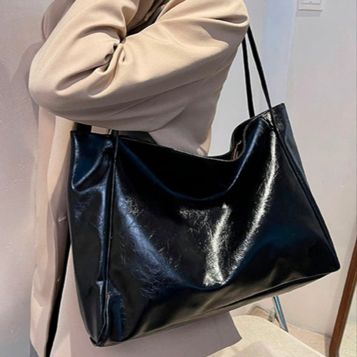 Patricia™ | Shimmering Leather Bag