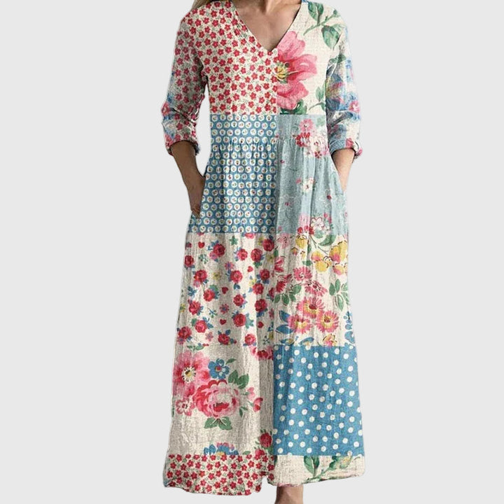 Saule | Graceful Poise Maxi Dress