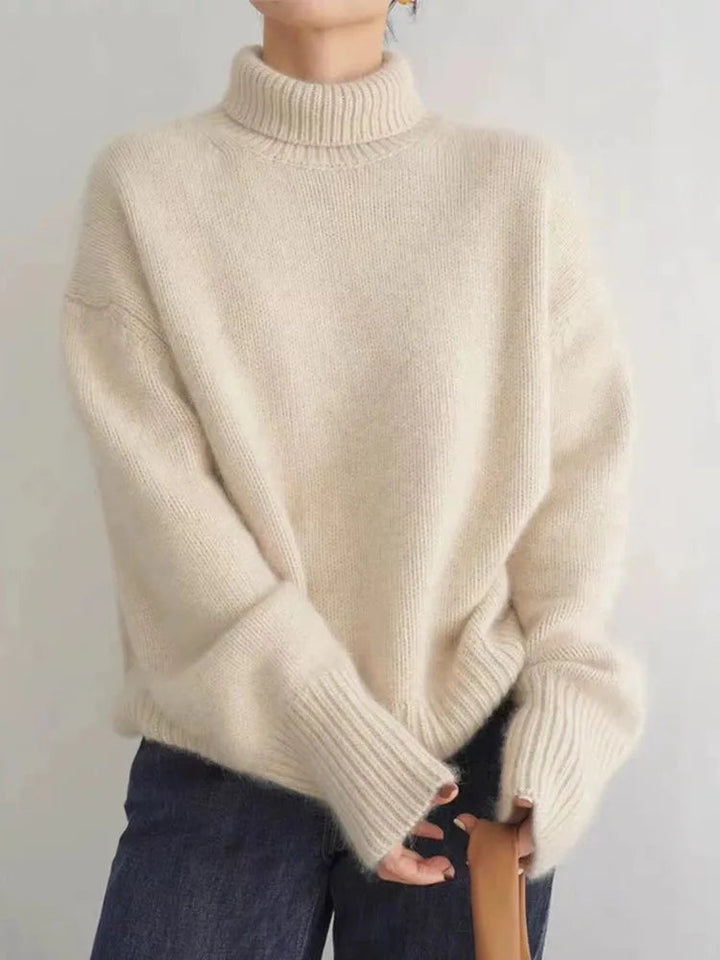 Amaya | Luxurious Cashmere Roll-neck Jumper