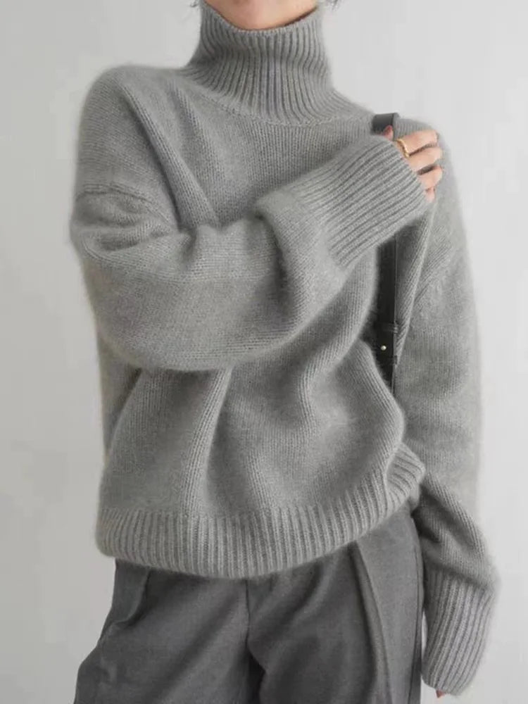 Amaya | Luxurious Cashmere Roll-neck Jumper