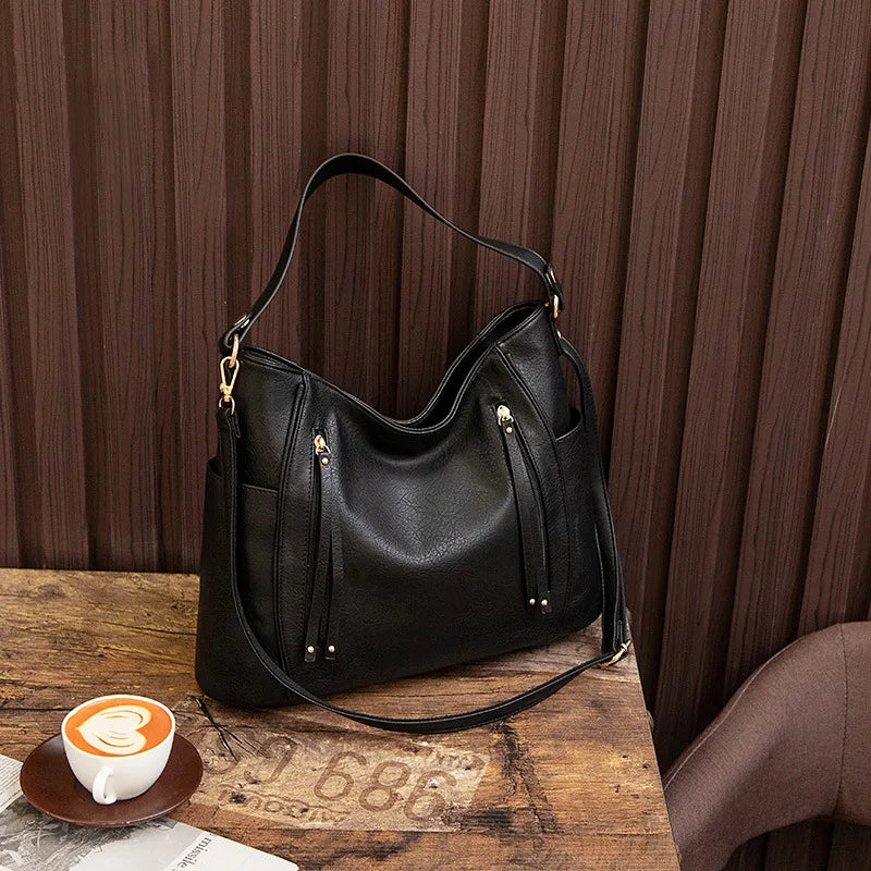 Wendy™ | Fringed Leather Bag