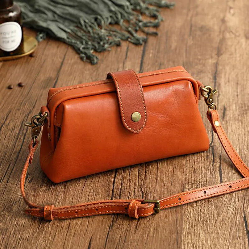 Nicole™ | On-Trend Shoulder Bag