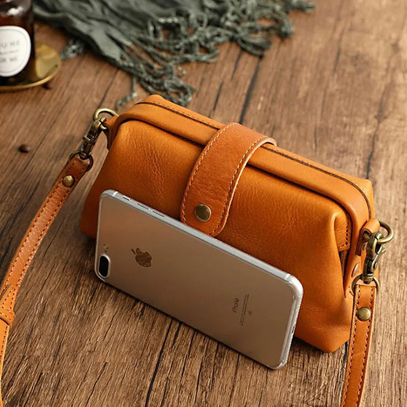 Nicole™ | On-Trend Shoulder Bag