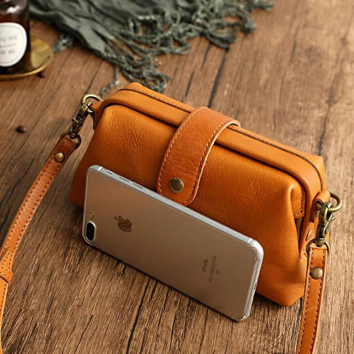 Nicole™ | On-Trend Shoulder Bag