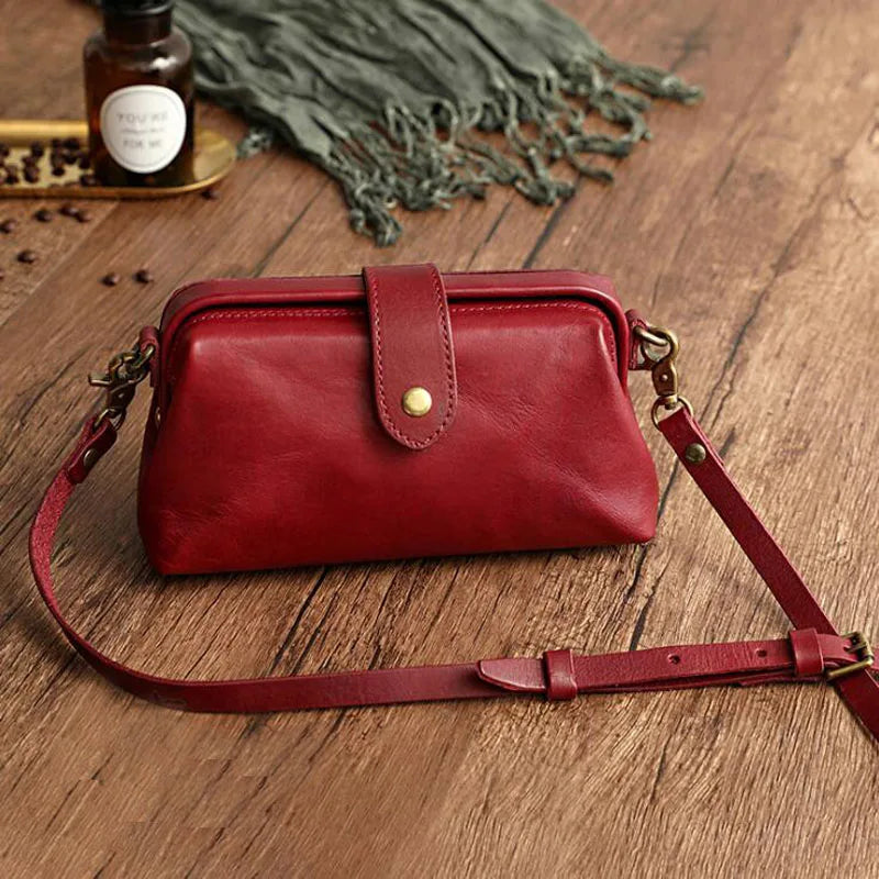 Nicole™ | On-Trend Shoulder Bag