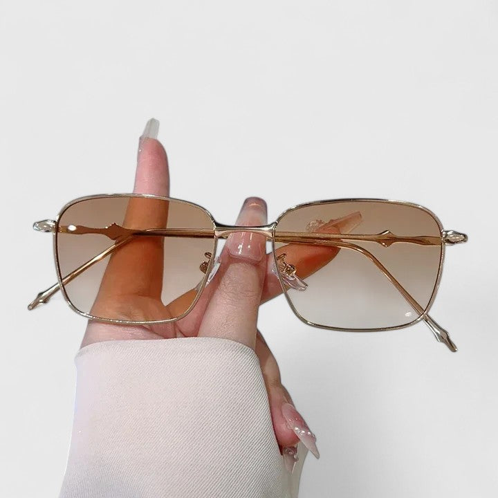 Raygynn | Elegant sunglasses