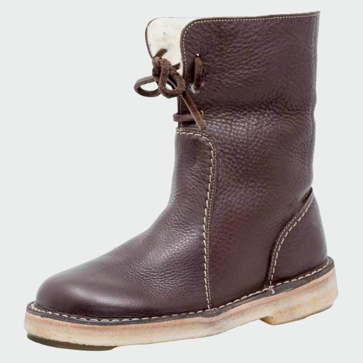 Men's waterproof leather boots with wool lining