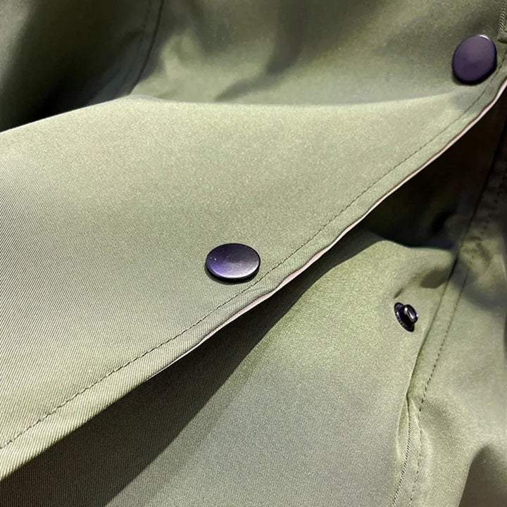 Alvienne – Elegant jacket offering protection from the elements and the wind
