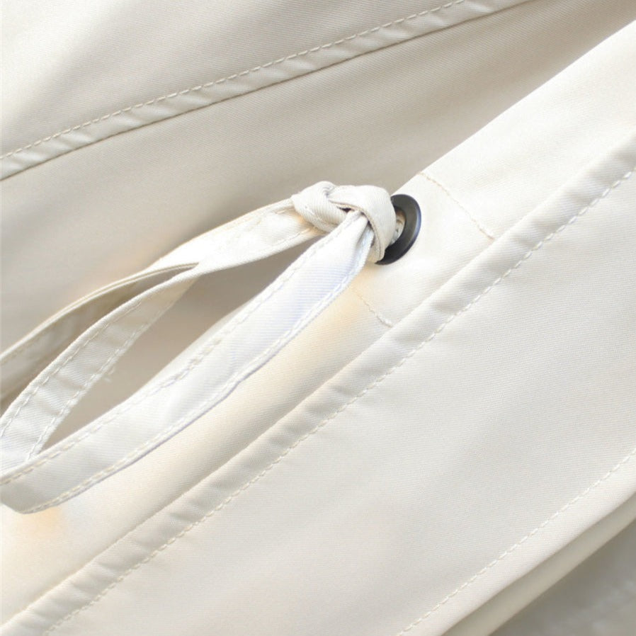 Alvienne – Elegant jacket offering protection from the elements and the wind