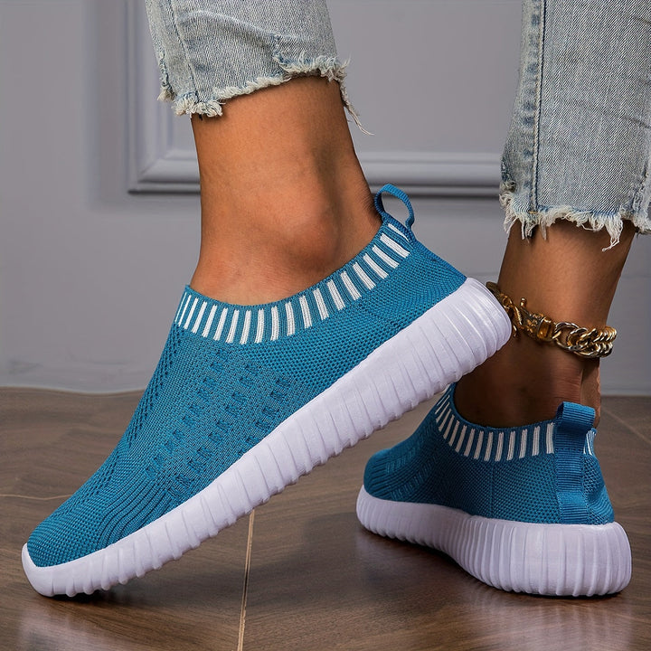 Ultra-lightweight non-slip sock trainers