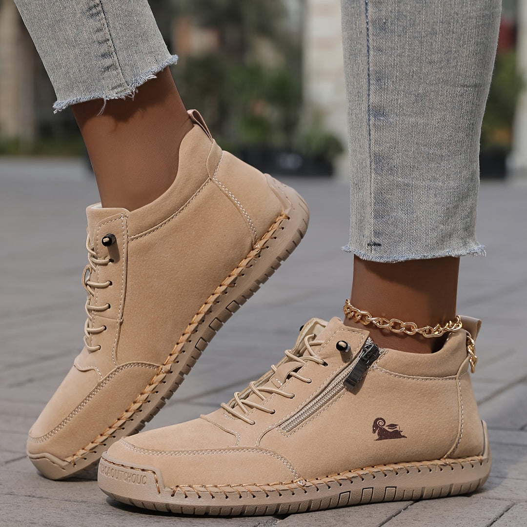 ErgoVita™ – Trainers with therapeutic comfort