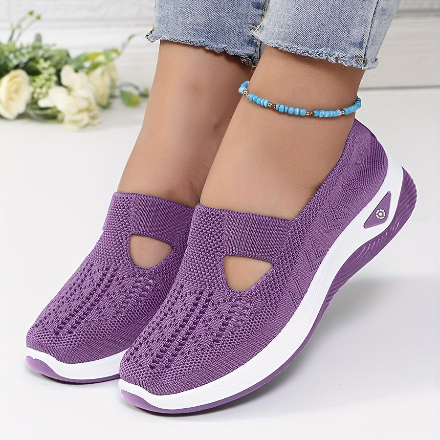Easy slip-on trainers, stable comfort